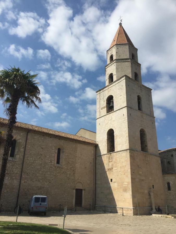 Ca' Del Borgo Hotel เวโนซา ภายนอก รูปภาพ