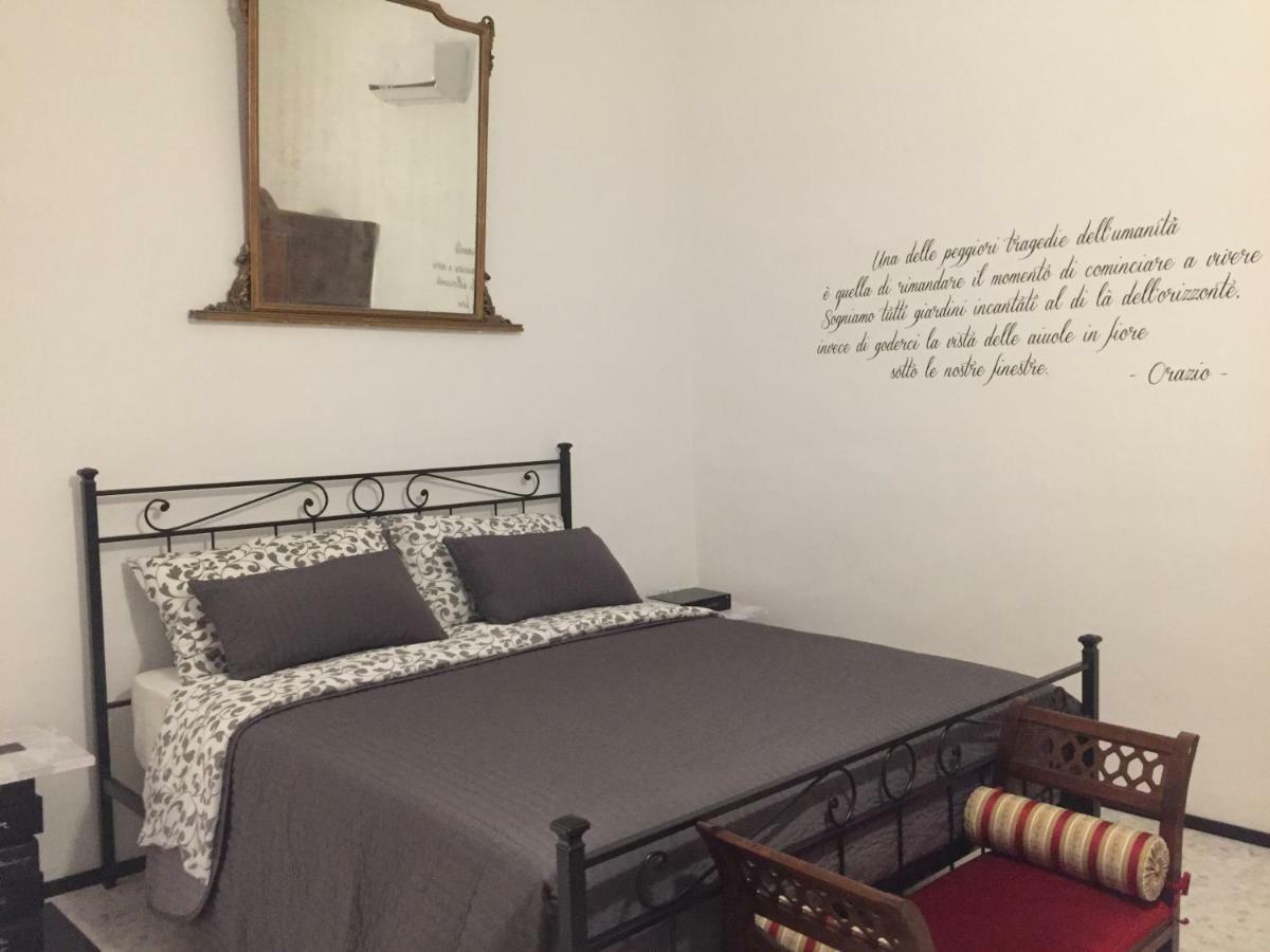Ca' Del Borgo Hotel เวโนซา ภายนอก รูปภาพ